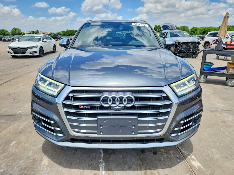 56123046 :رقم المزاد ، WA1C4AFY0J2158116 vin ، 2018 Audi Sq5 مزاد بيع
