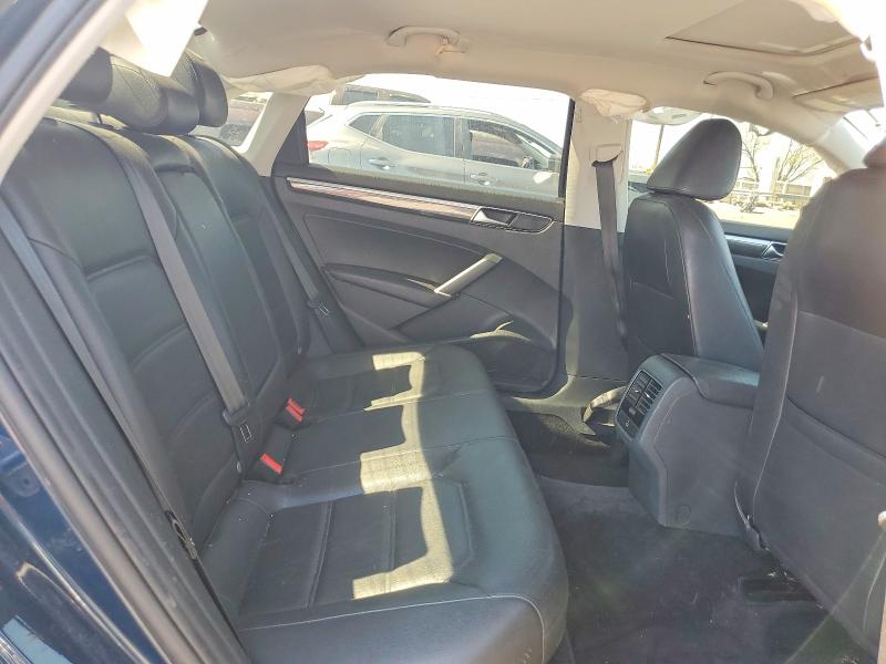Продажа на аукционе авто 2018 Volkswagen Passat, vin: 1VWBA7A34JC043342, номер лота: 57196256