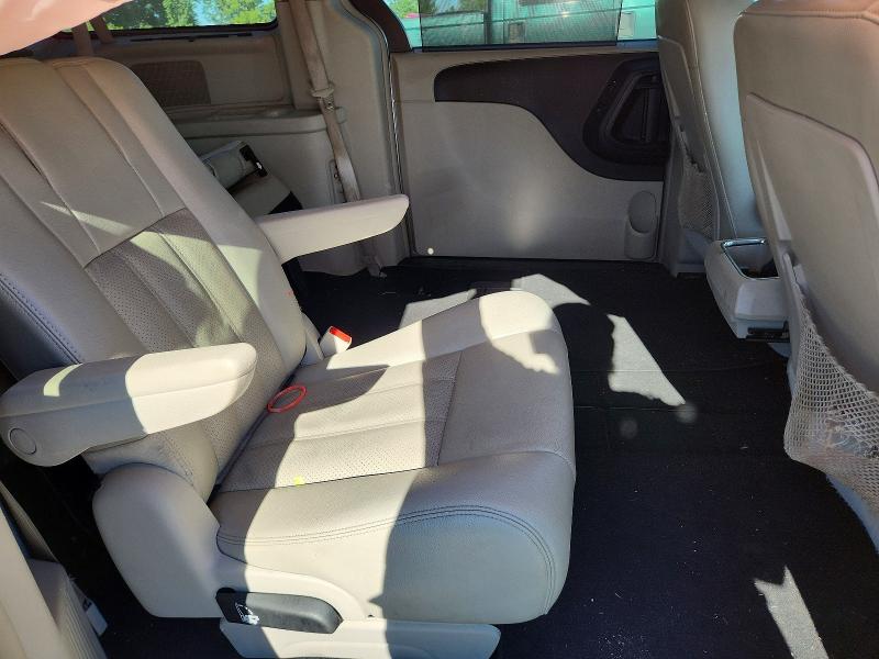 2013 Chrysler Town & Country მანქანა იყიდება აუქციონზე, vin: 2C4RC1CG1DR646463, აუქციონის ნომერი: 57604796