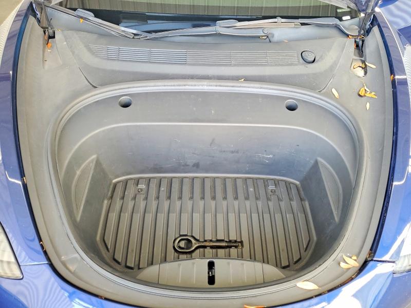 57863296 :رقم المزاد ، 5YJ3E1EA1NF370145 vin ، 2022 Tesla Model 3 مزاد بيع