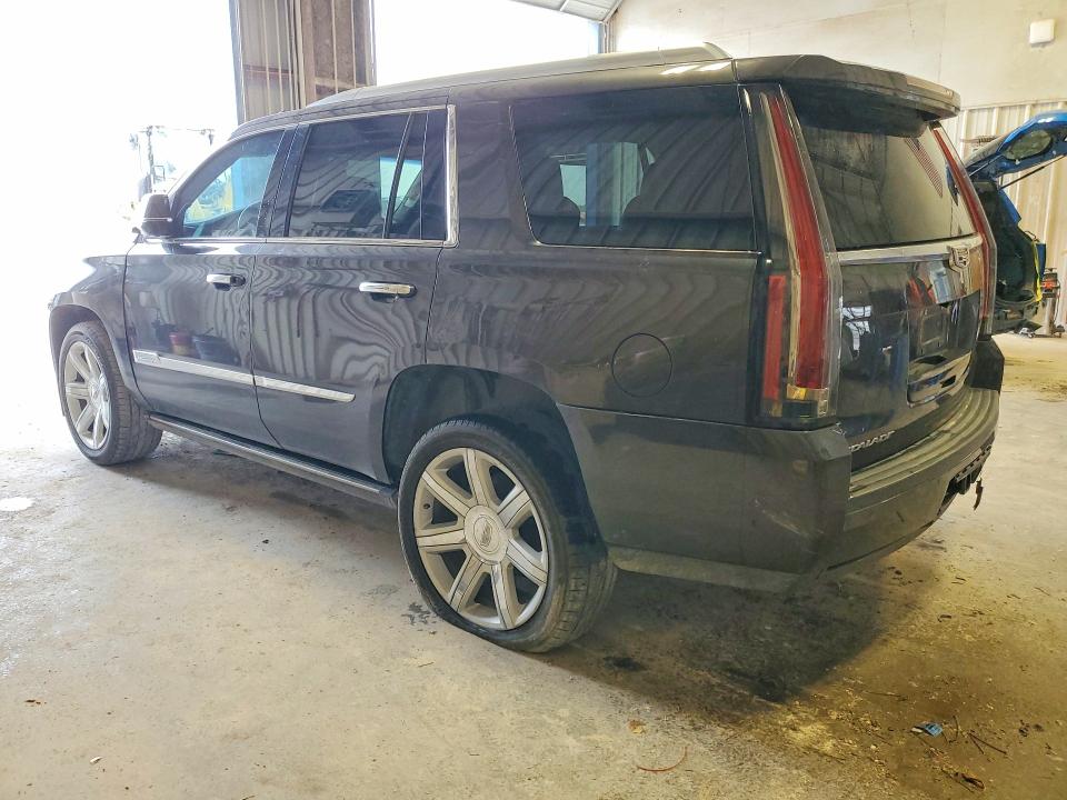 2018 Cadillac Escalade მანქანა იყიდება აუქციონზე, vin: 1GYS3CKJ3JR286635, აუქციონის ნომერი: 57641816