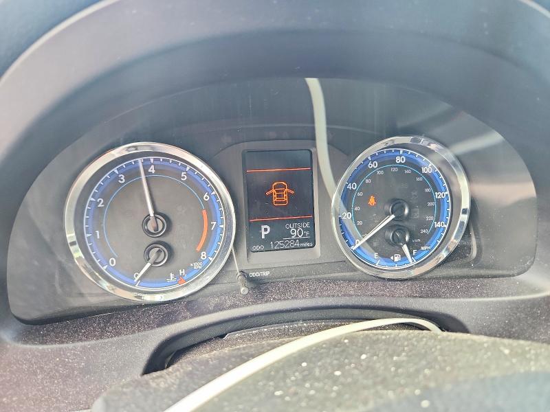 Aukcja sprzedaży 2017 Toyota Corolla, vin: 5YFBURHE2HP705594, numer aukcji: 57906806