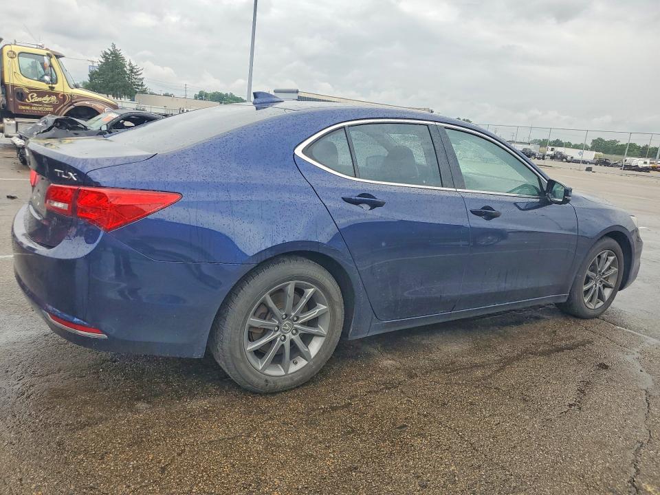 Продажа на аукционе авто 2018 Acura Tlx, vin: 19UUB1F34JA001328, номер лота: 58149376