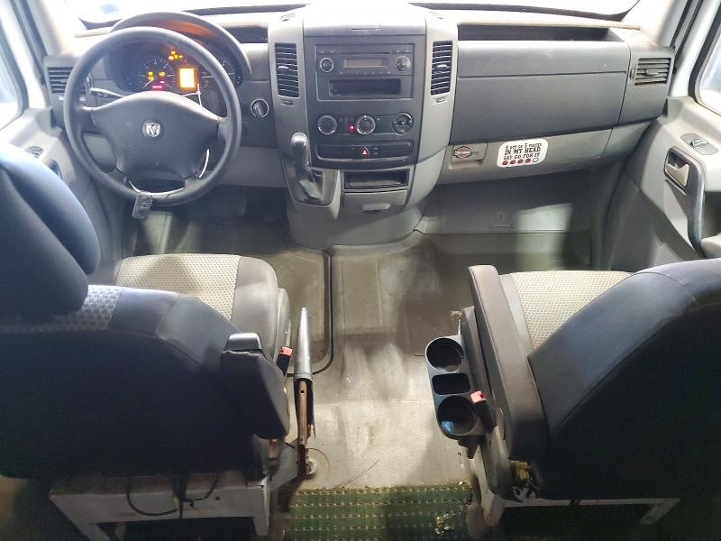 55516156 :رقم المزاد ، WD0PE745885278584 vin ، 2008 Dodge Sprinter مزاد بيع