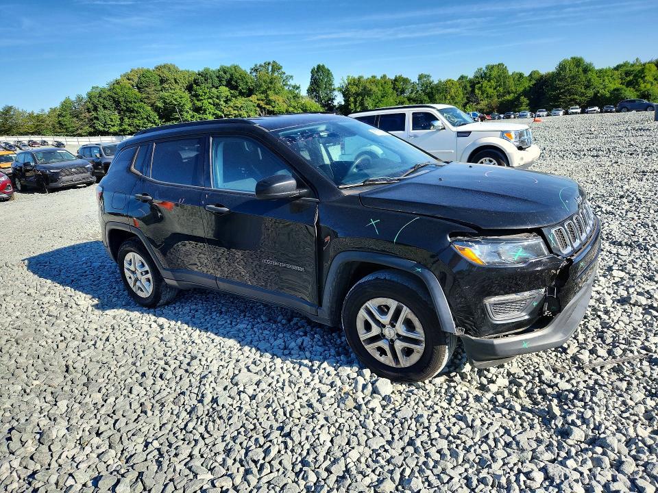 Продаж на аукціоні авто 2018 Jeep Compass, vin: 3C4NJCABXJT226619, номер лоту: 55763636