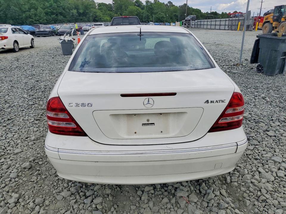 2006 Mercedes-benz C მანქანა იყიდება აუქციონზე, vin: WDBRF92H56F755923, აუქციონის ნომერი: 55682876