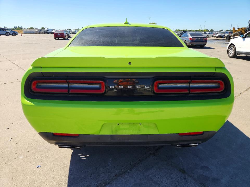 Продаж на аукціоні авто 2015 Dodge Challenger, vin: 2C3CDZBT1FH750609, номер лоту: 57063186