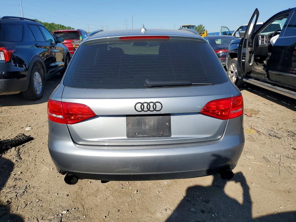 Продажа на аукционе авто 2011 Audi A4, vin: WAUSFAFL4BA047136, номер лота: 55991626