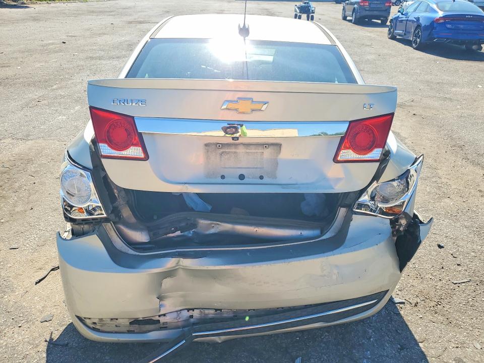 2015 Chevrolet Cruze მანქანა იყიდება აუქციონზე, vin: 1G1PC5SB0F7254222, აუქციონის ნომერი: 54800016