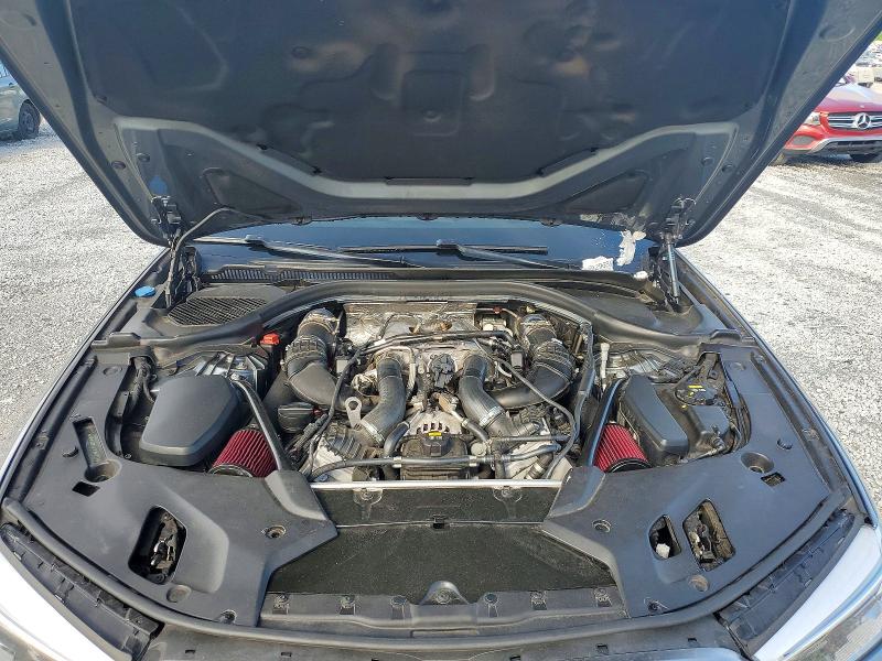 58134326 :رقم المزاد ، WBAJB9C5XJB287277 vin ، 2018 Bmw 5 Series مزاد بيع