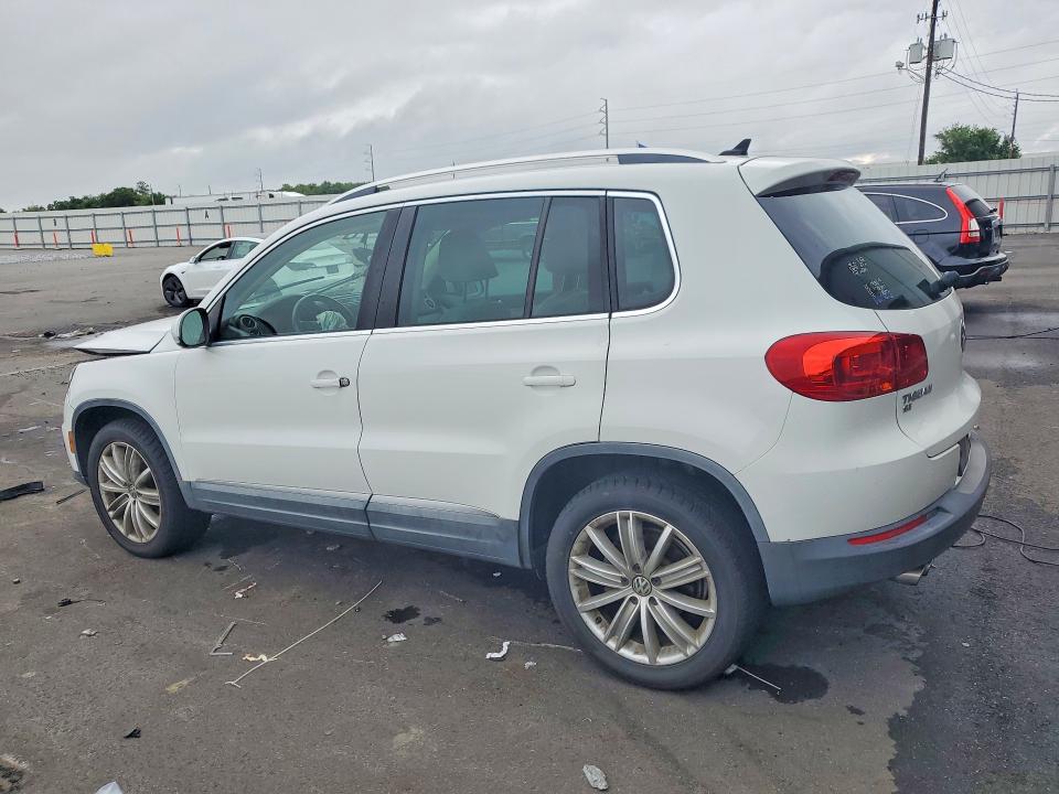 2016 Volkswagen Tiguan მანქანა იყიდება აუქციონზე, vin: WVGAV7AX5GW507411, აუქციონის ნომერი: 55771146