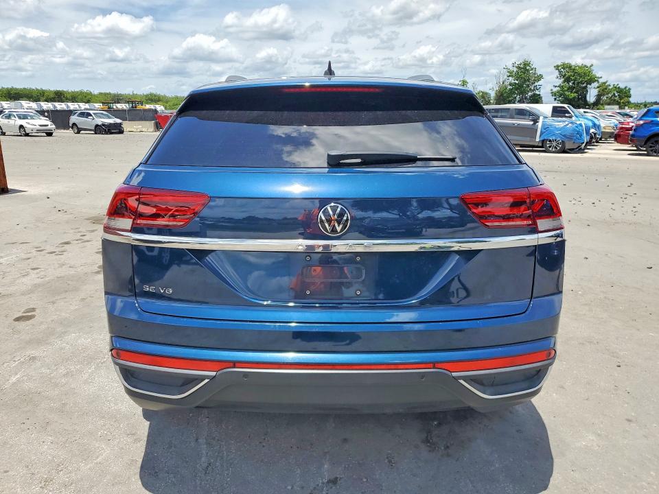 2021 Volkswagen Atlas Cross Sport მანქანა იყიდება აუქციონზე, vin: 1V2JE2CA9MC241385, აუქციონის ნომერი: 55941736