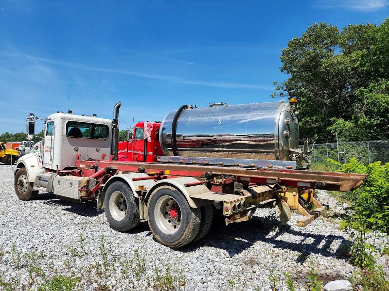 Продаж на аукціоні авто 2009 Peterbilt 335, vin: 2NPLHN7X79M783798, номер лоту: 55511626