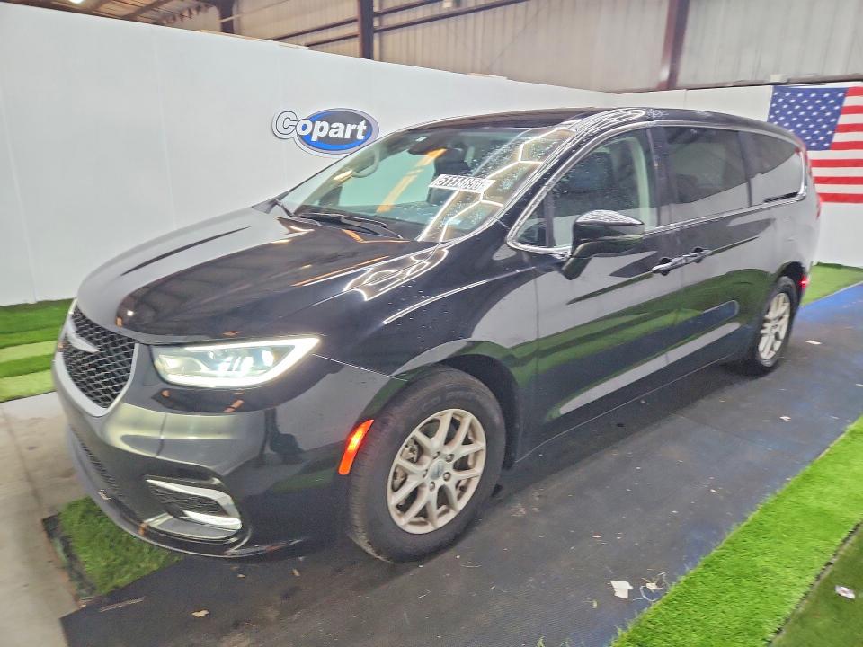 Продажа на аукционе авто 2024 Chrysler Pacifica, vin: 2C4RC1BG1RR179893, номер лота: 51114856