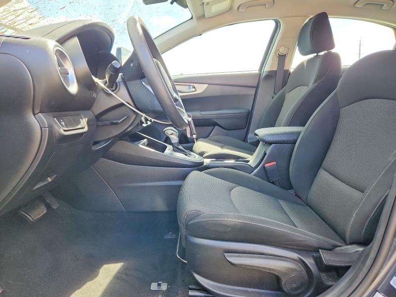 56164636 :رقم المزاد ، 3KPF24AD2PE596811 vin ، 2023 Kia Forte مزاد بيع