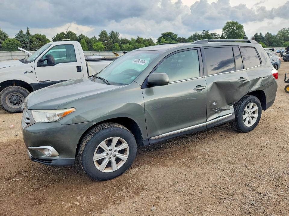 2013 Toyota Highlander მანქანა იყიდება აუქციონზე, vin: 5TDBK3EH6DS258917, აუქციონის ნომერი: 56343456