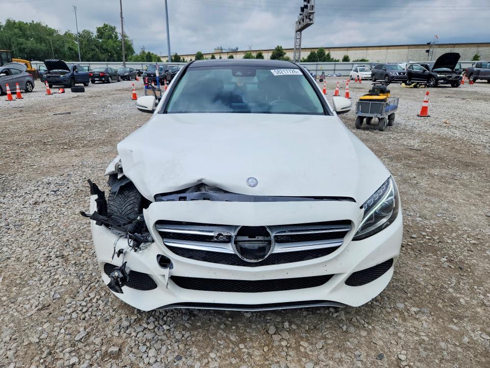 2016 Mercedes-benz C მანქანა იყიდება აუქციონზე, vin: 55SWF4KB2GU115935, აუქციონის ნომერი: 58217726