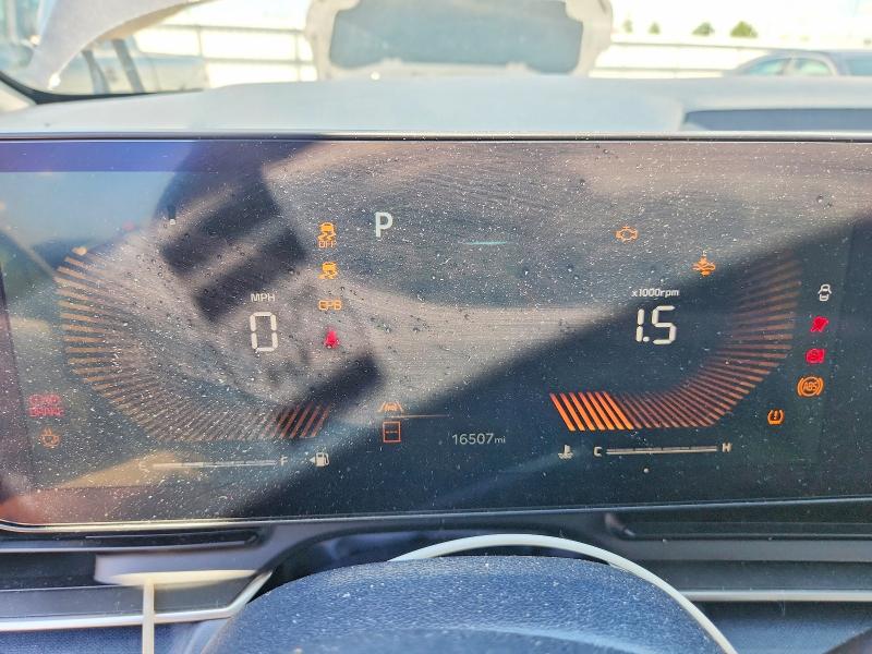 2025 Kia Carnival მანქანა იყიდება აუქციონზე, vin: KNDNC5K39S6458735, აუქციონის ნომერი: 58707876