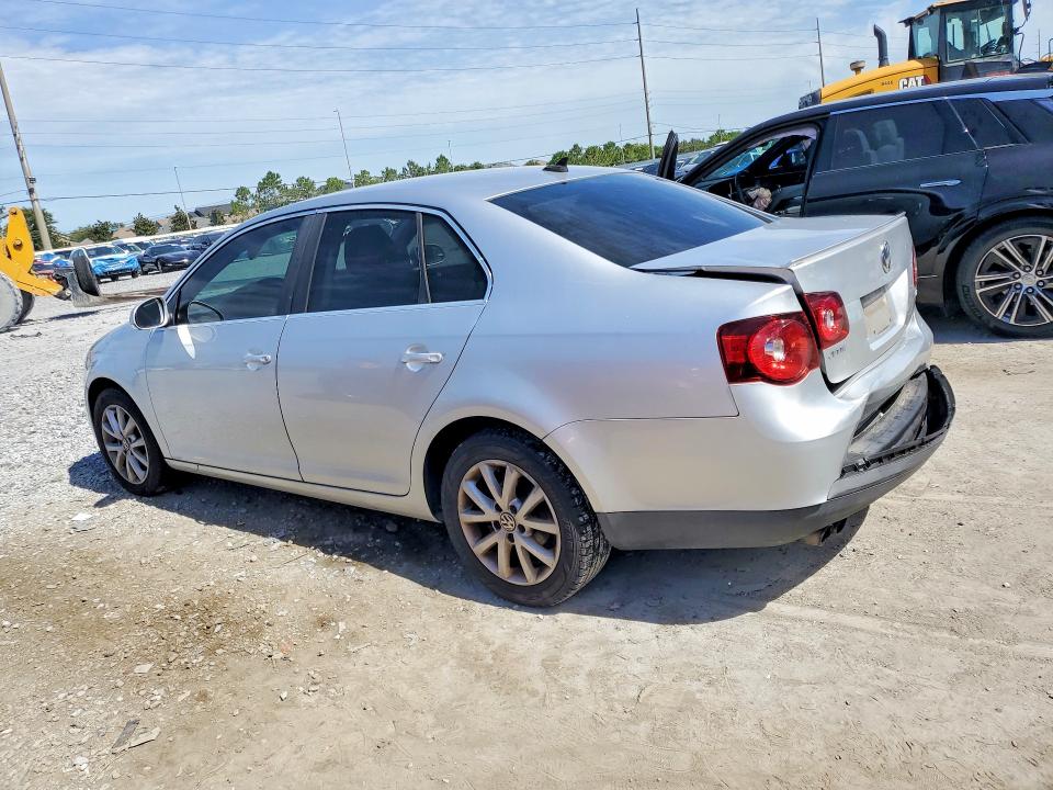 Продажа на аукционе авто 2010 Volkswagen Jetta, vin: 3VWRX7AJ2AM063339, номер лота: 56273796