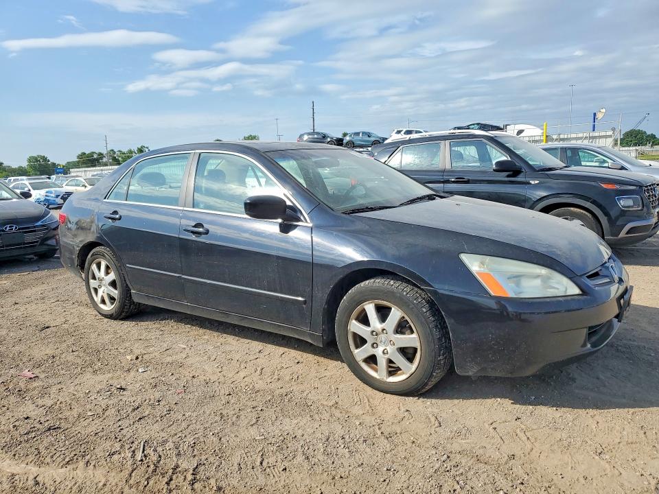 56647296 :رقم المزاد ، 1HGCM66555A033070 vin ، 2005 Honda Accord مزاد بيع