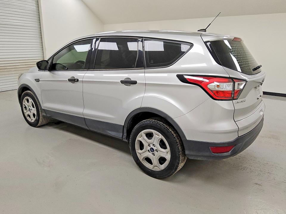 Продажа на аукционе авто 2018 Ford Escape, vin: 1FMCU0F71JUC33977, номер лота: 58061946