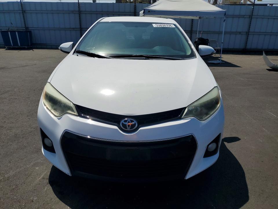 Продаж на аукціоні авто 2015 Toyota Corolla, vin: 5YFBURHE6FP310606, номер лоту: 55650356