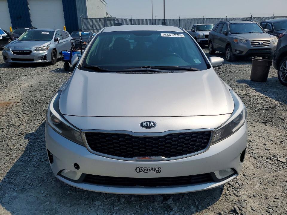 2017 Kia Forte მანქანა იყიდება აუქციონზე, vin: 3KPFL4A77HE120675, აუქციონის ნომერი: 58672696