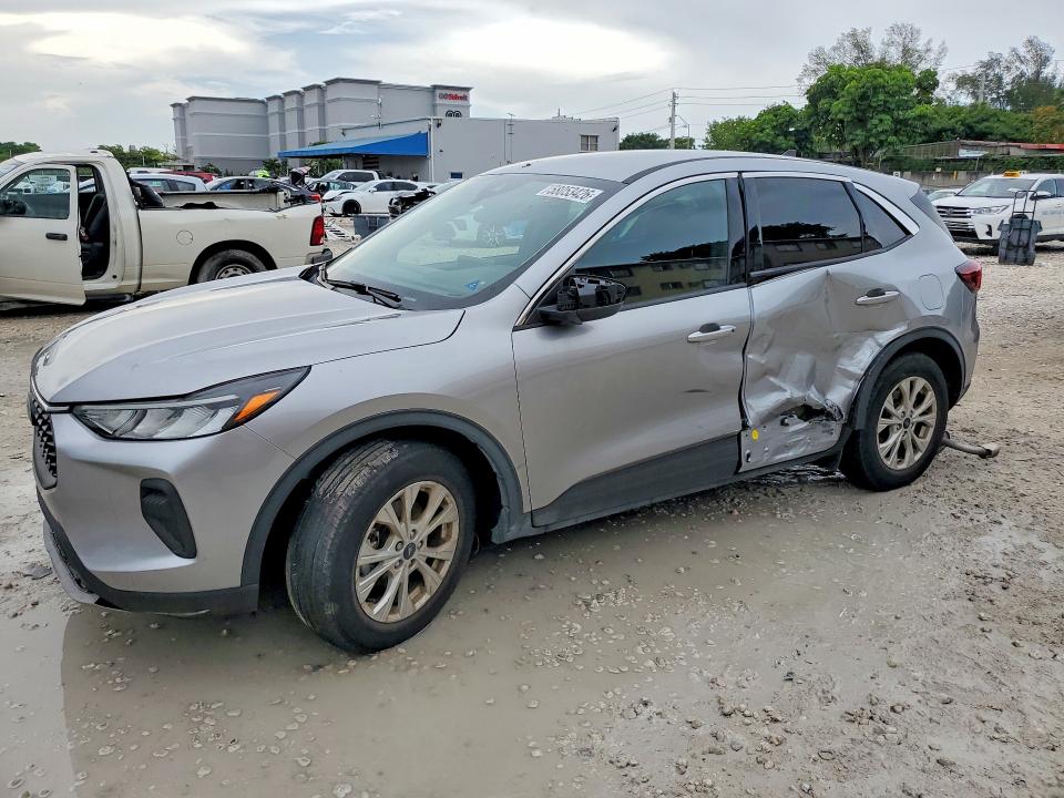 58053426 :رقم المزاد ، 1FMCU0GN4RUB18895 vin ، 2024 Ford Escape مزاد بيع