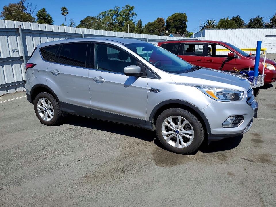 Aukcja sprzedaży 2017 Ford Escape, vin: 1FMCU9GD1HUE55471, numer aukcji: 59168216