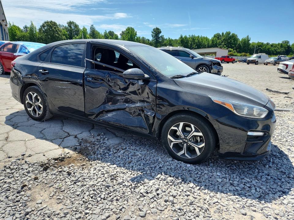 2019 Kia Forte მანქანა იყიდება აუქციონზე, vin: 3KPF24AD8KE017569, აუქციონის ნომერი: 55754126