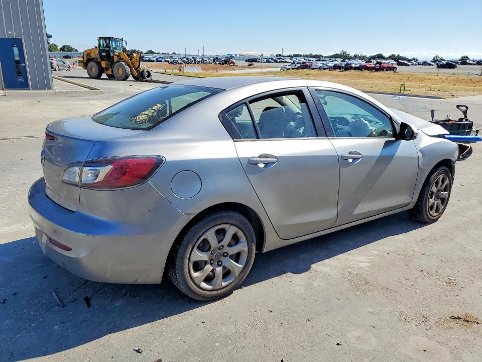 Продажа на аукционе авто 2013 Mazda 3, vin: JM1BL1TG2D1734654, номер лота: 56622166