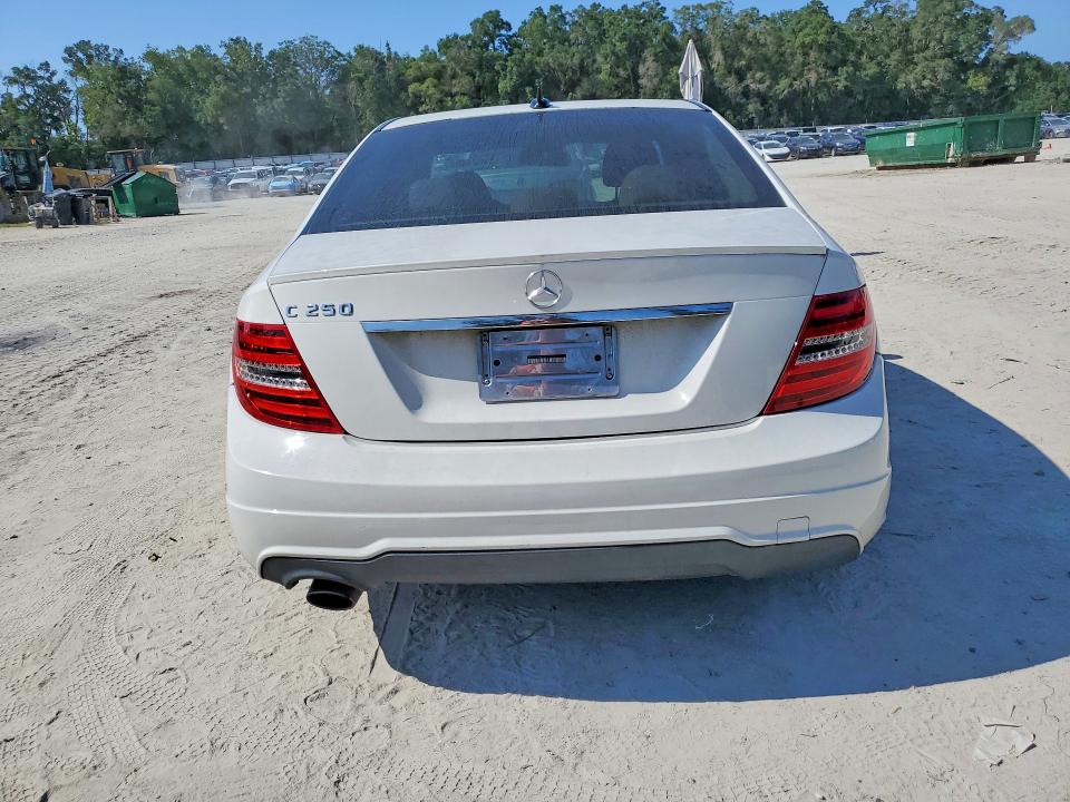 Aukcja sprzedaży 2012 Mercedes-benz C, vin: WDDGF4HB8CA602675, numer aukcji: 85621495