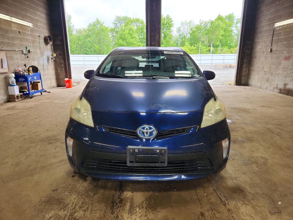 58904346 :رقم المزاد ، JTDKN3DU1E1752140 vin ، 2014 Toyota Prius مزاد بيع