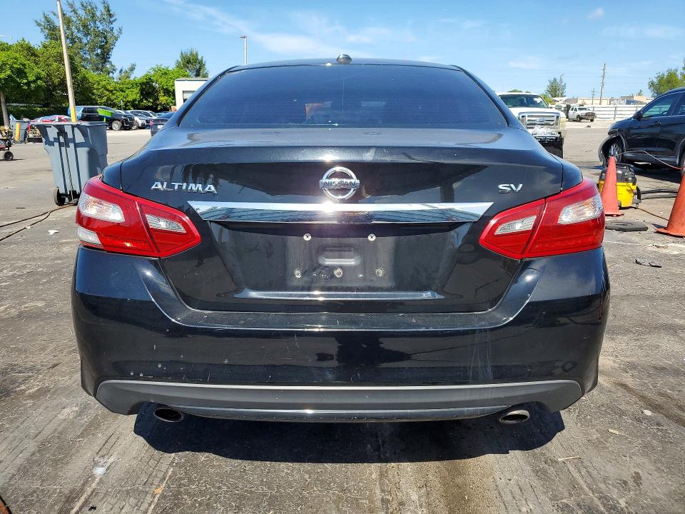 Продажа на аукционе авто 2018 Nissan Altima, vin: 1N4AL3AP0JC250045, номер лота: 55402166