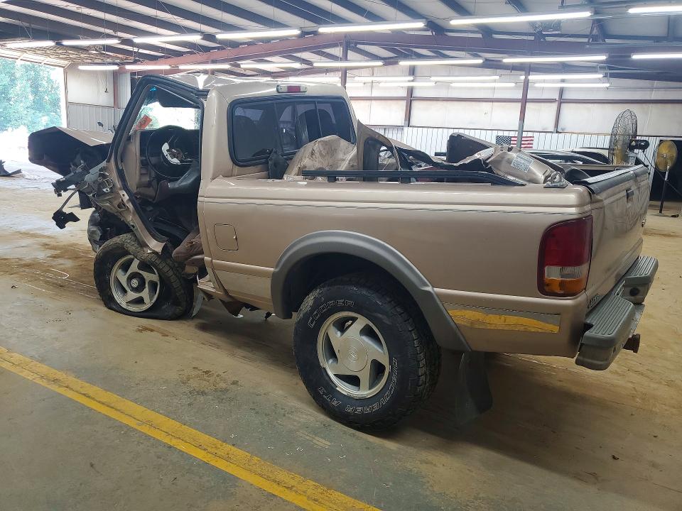 1993 Ford Ranger მანქანა იყიდება აუქციონზე, vin: 1FTCR11X8PUB14853, აუქციონის ნომერი: 57506846