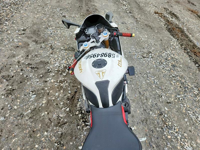 Продаж на аукціоні авто 2017 Triumph Motorcycle Daytona 675r, vin: SMTA02YK7HJ787459, номер лоту: 58984956