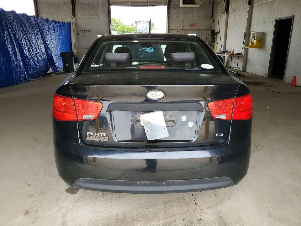 55770206 :رقم المزاد ، KNAFU4A23A5823559 vin ، 2010 Kia Forte مزاد بيع