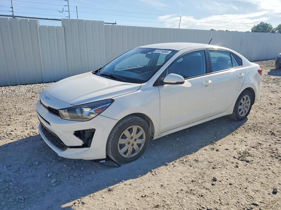 57374856 :رقم المزاد ، 3KPA24AD0NE446056 vin ، 2022 Kia Rio مزاد بيع