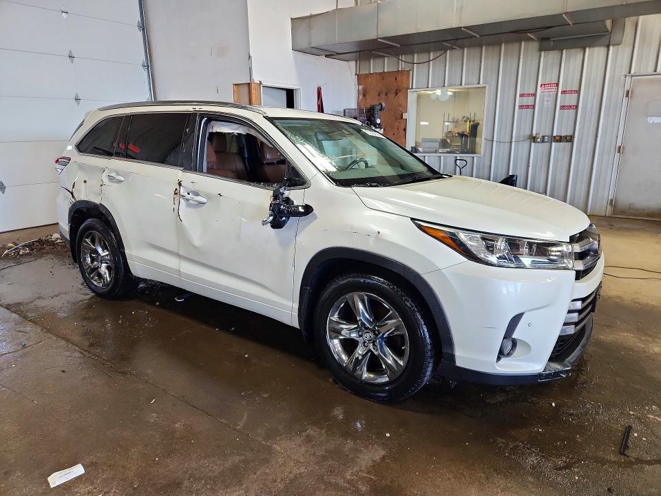 Продажа на аукционе авто 2017 Toyota Highlander, vin: 5TDDZRFH4HS422743, номер лота: 54854706