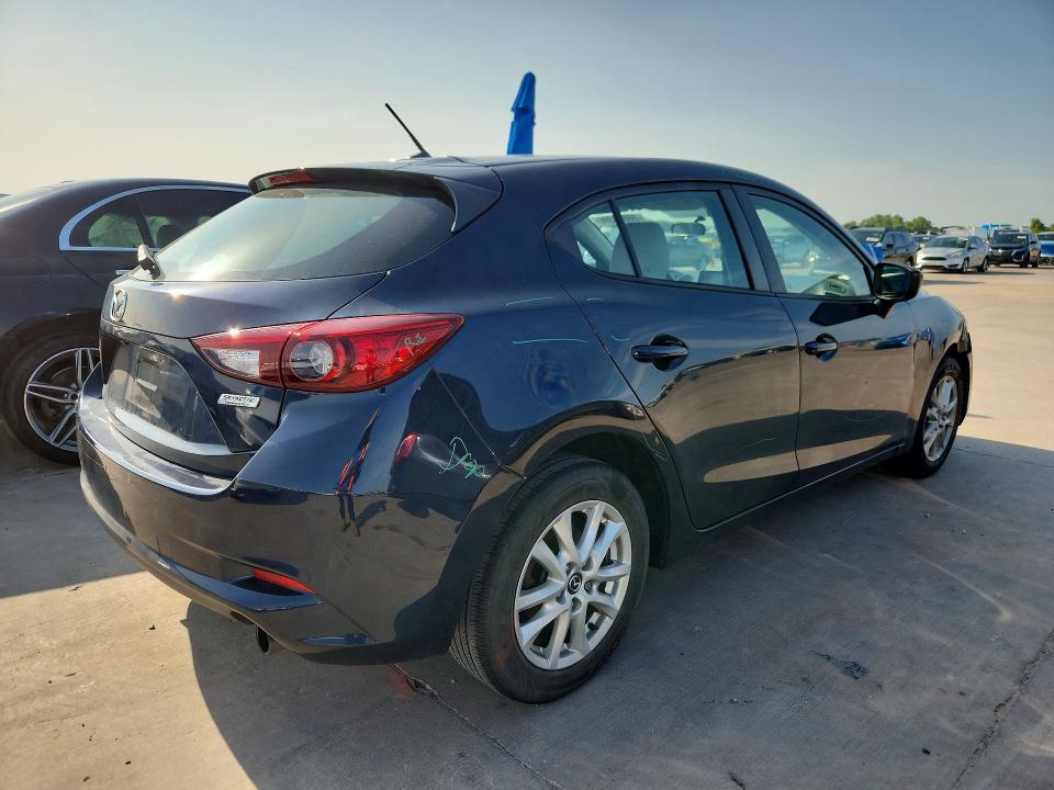 2017 Mazda 3 მანქანა იყიდება აუქციონზე, vin: 3MZBN1K7XHM100302, აუქციონის ნომერი: 58699396