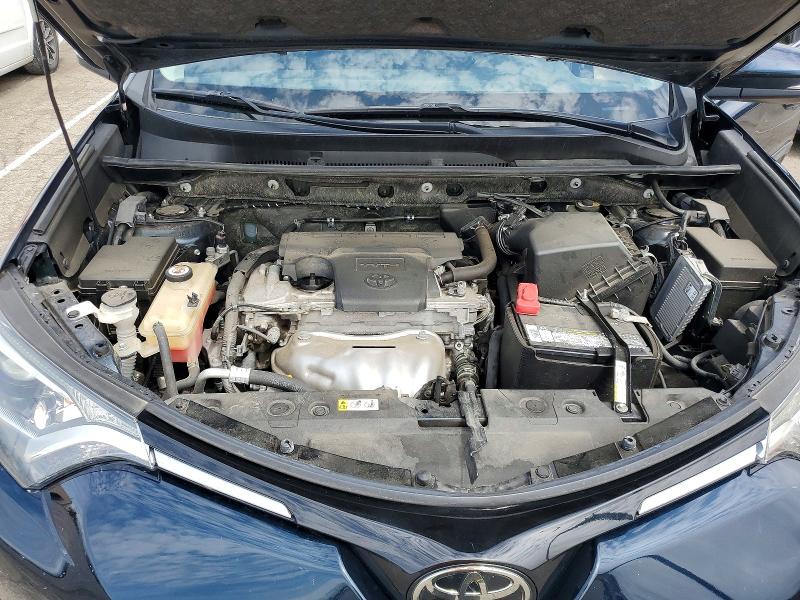 Продаж на аукціоні авто 2018 Toyota Rav4, vin: JTMRFREV5JJ741030, номер лоту: 58450186