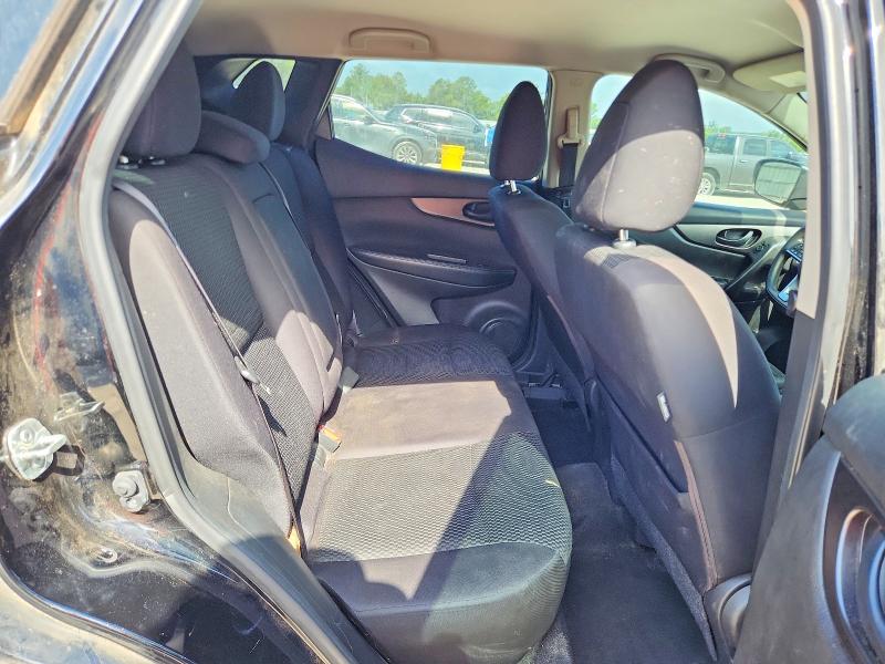 57504796 :رقم المزاد ، JN1BJ1CR5HW132690 vin ، 2017 Nissan Rogue Sport مزاد بيع