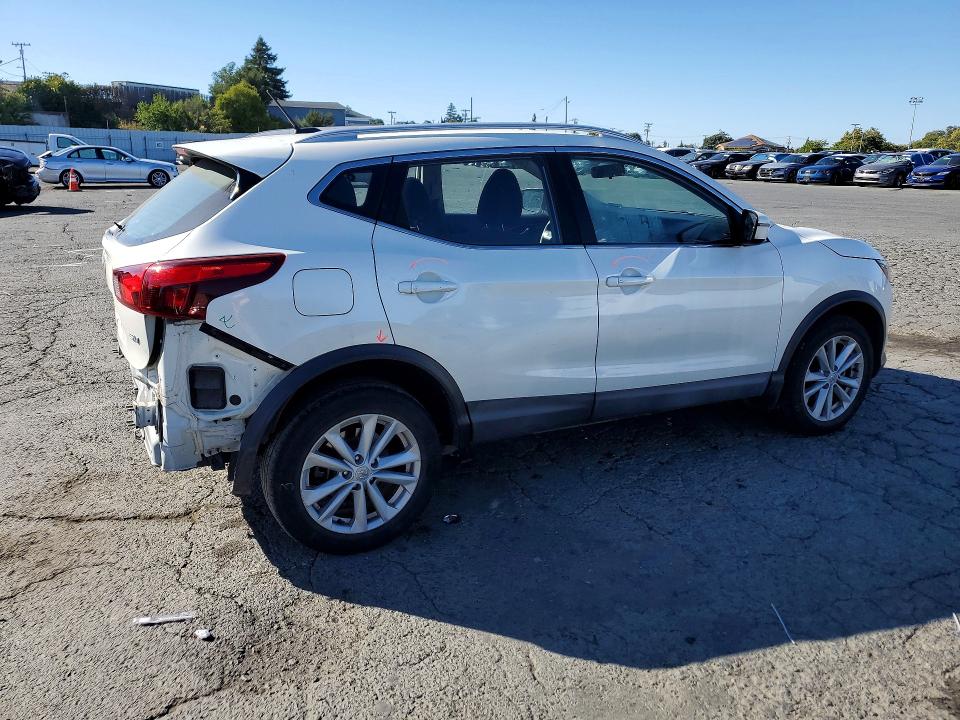 Aukcja sprzedaży 2017 Nissan Rogue Sport, vin: JN1BJ1CP6HW006692, numer aukcji: 58743786