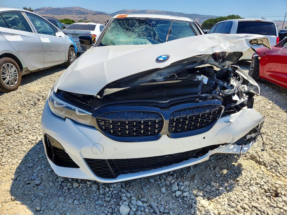 57529366 :رقم المزاد ، 3MW5U7J02M8B68832 vin ، 2021 Bmw M340i مزاد بيع