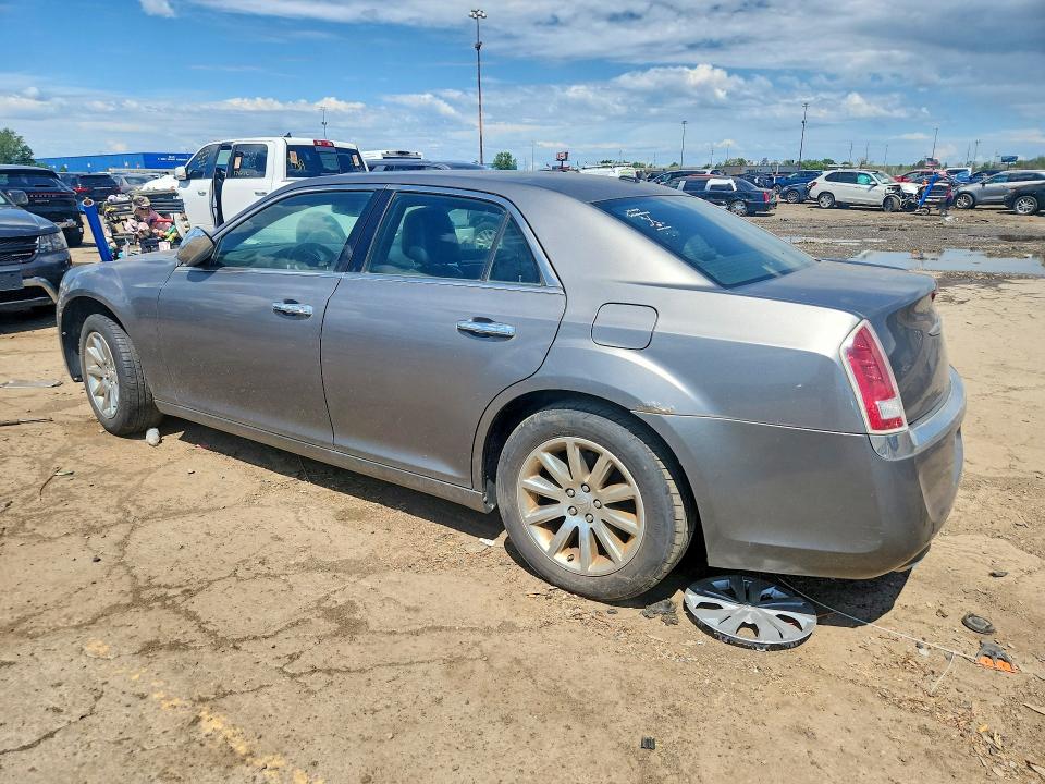 57558086 :رقم المزاد ، 2C3CA5CG4BH582736 vin ، 2011 Chrysler 300 مزاد بيع