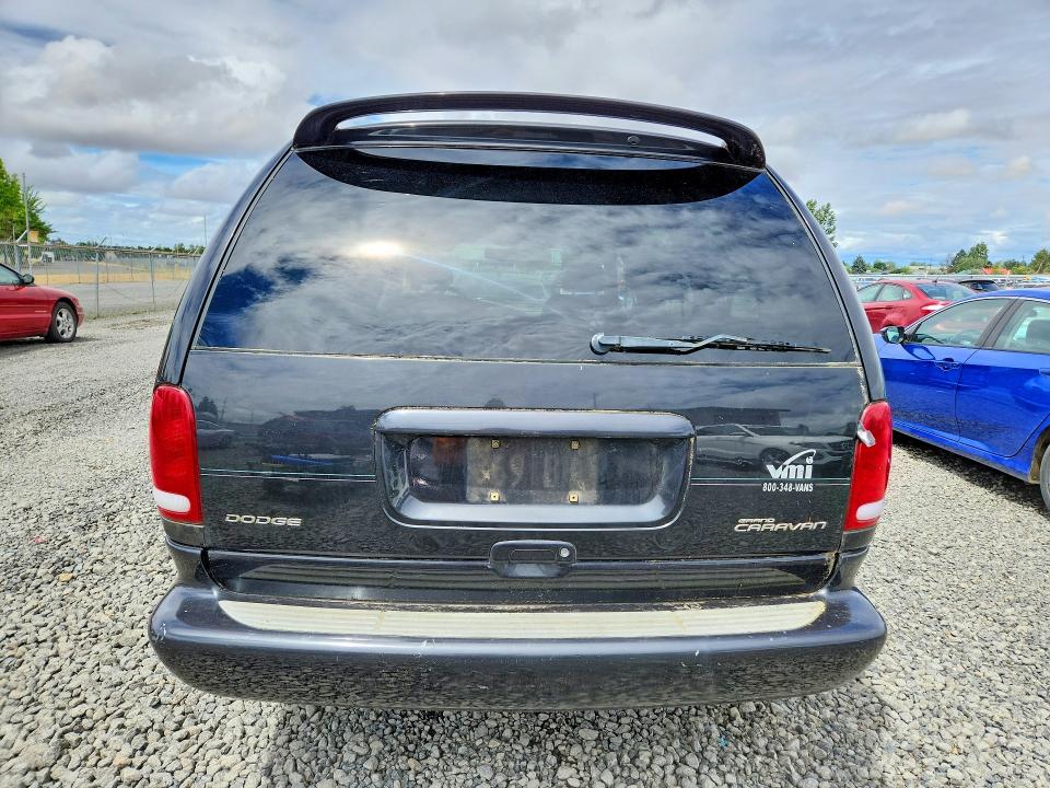 Продаж на аукціоні авто 2000 Dodge Grand Caravan, vin: 1B4GP44G9YB770171, номер лоту: 58797896