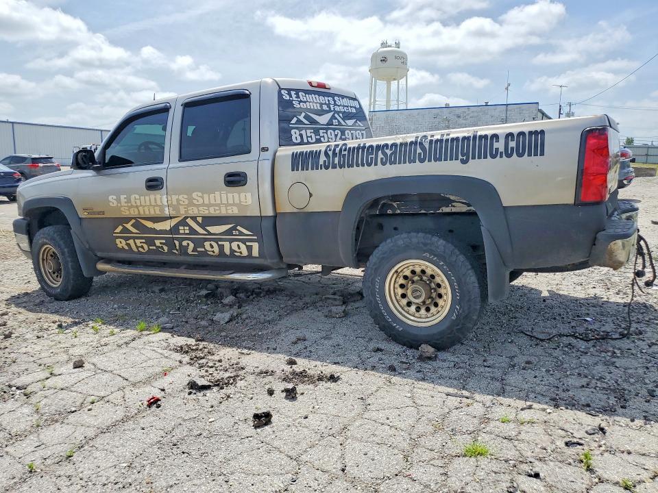 Продажа на аукционе авто 2004 Chevrolet Silverado, vin: 1GCHK232X4F191158, номер лота: 64670536