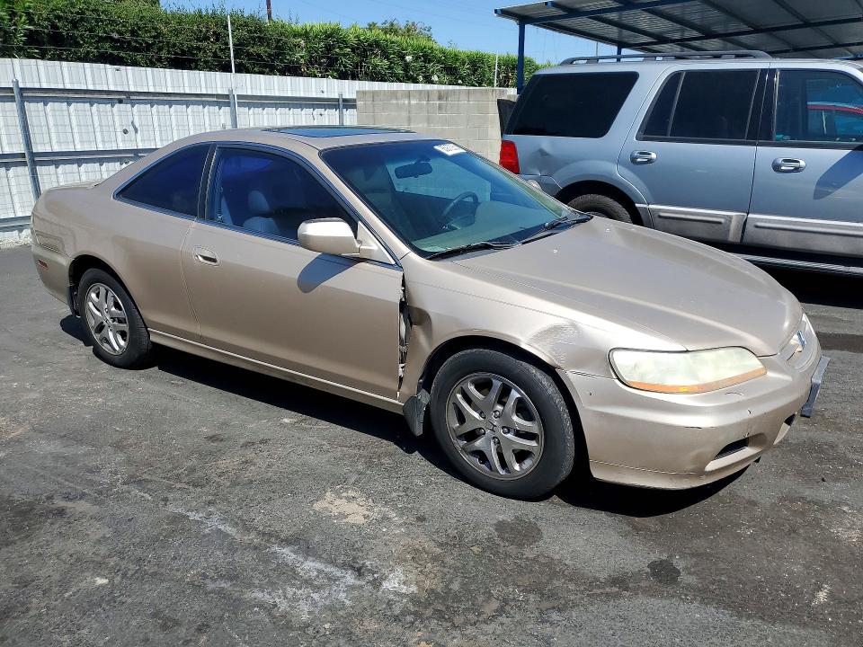 85970255 :رقم المزاد ، 1HGCG22501A008531 vin ، 2001 Honda Accord مزاد بيع