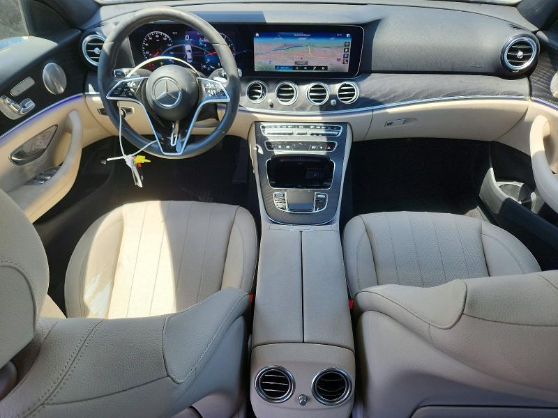 58933066 :رقم المزاد ، W1KZF8DB2MA945585 vin ، 2021 Mercedes-benz E مزاد بيع