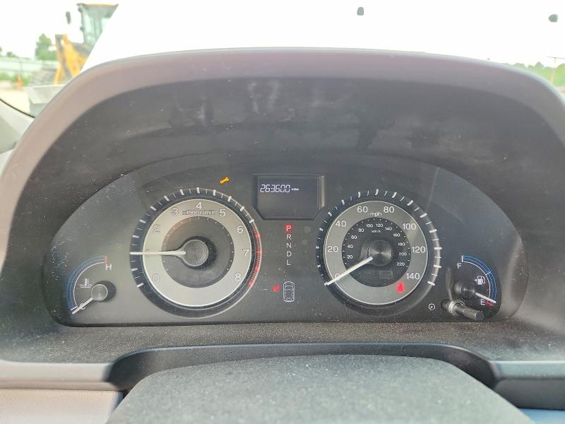 58226526 :رقم المزاد ، 5FNRL5H24BB090954 vin ، 2011 Honda Odyssey مزاد بيع